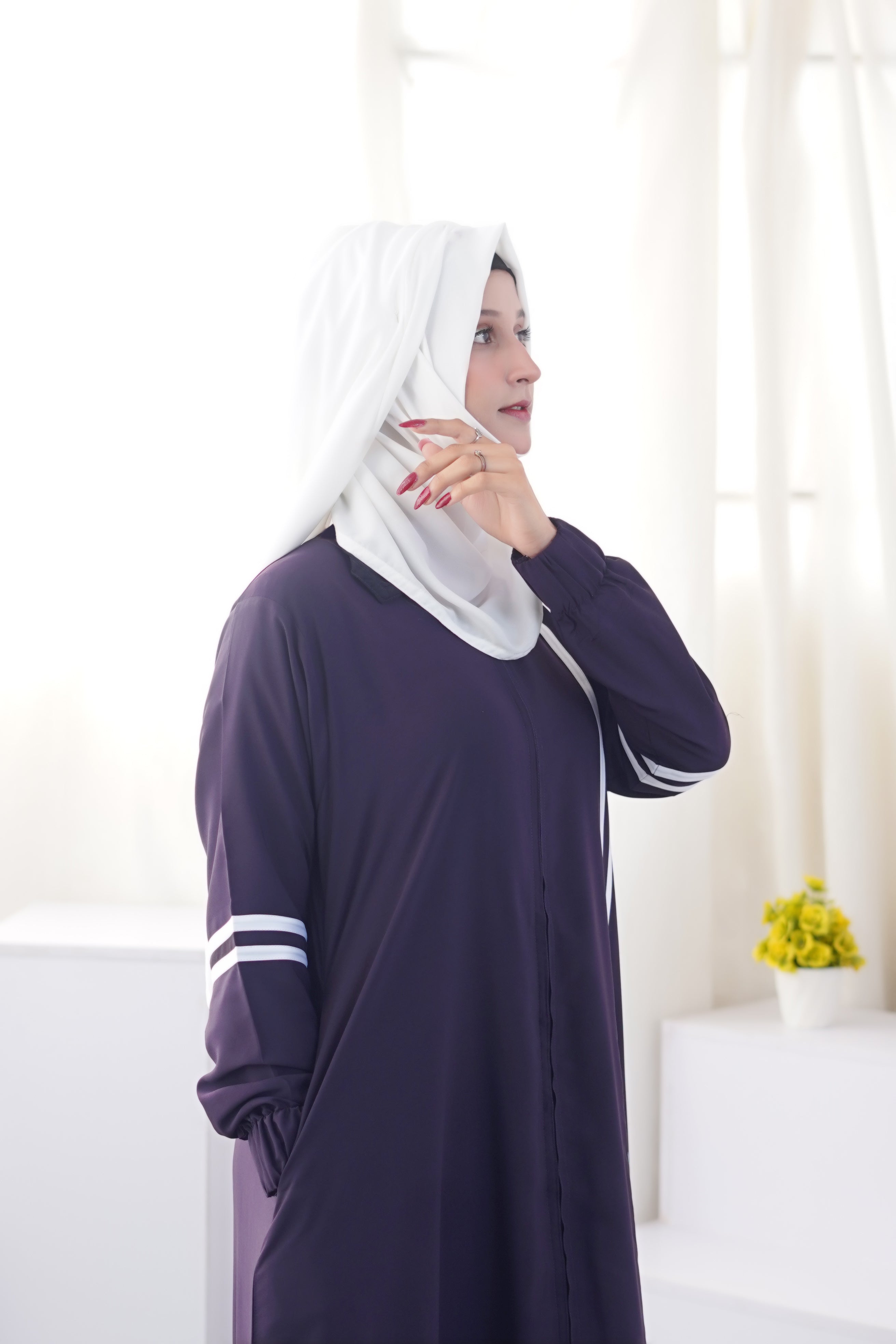 Sporty Chic Stripe Abaya – Deep Indigo