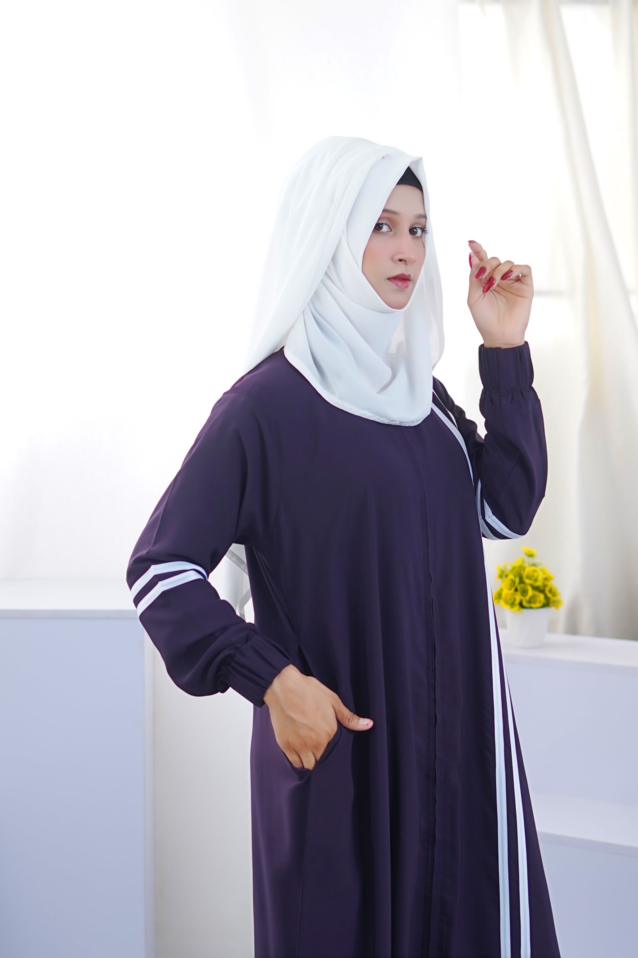 Sporty Chic Stripe Abaya – Deep Indigo